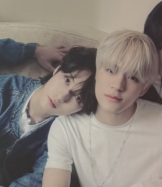minyeolny's tweet photo. 🥹 https://t.co/3lehWiQhK1