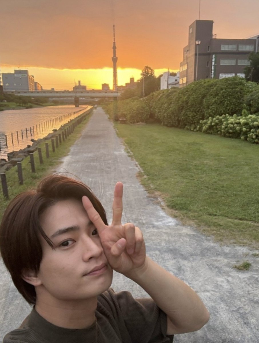okxnx_mi's tweet photo. ⋆⑅˚₊ᡣ𐭩
#浮所飛貴 #浮所飛貴とのお話会 웹일기 https://t.co/3DgxhjHwMs