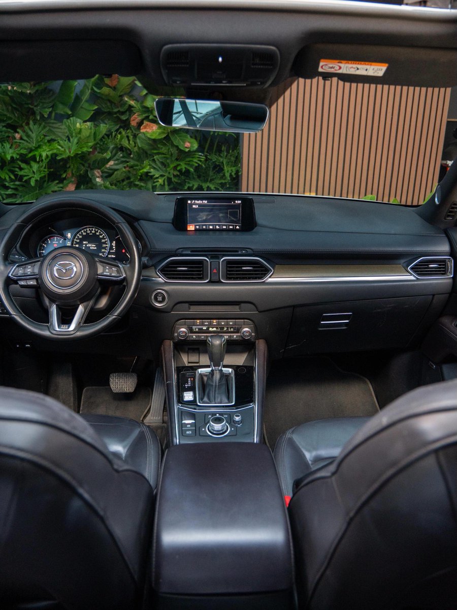 nocarcontext's tweet photo. MAZDA CX5 SIGNATURE 🤍🤍 https://t.co/RURsgjNxGa
