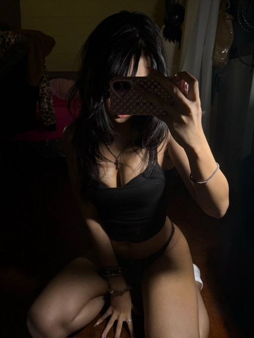 Milaz3rs's tweet photo. Quelle est sa longueur et ta durée ??🥵 https://t.co/96uWnpIMUa