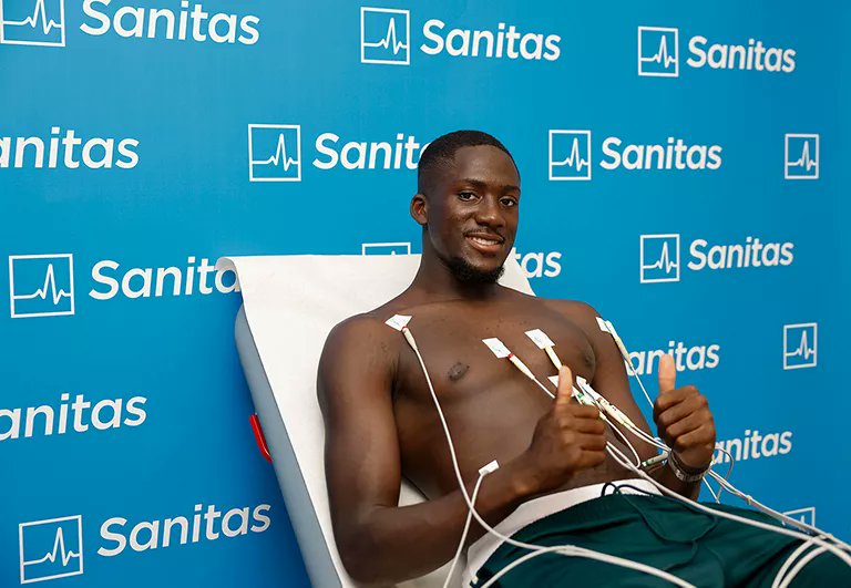 MadridXtra's tweet photo. Ibrahima Konate 👍🏼🇫🇷 https://t.co/KFSc5IDYGY