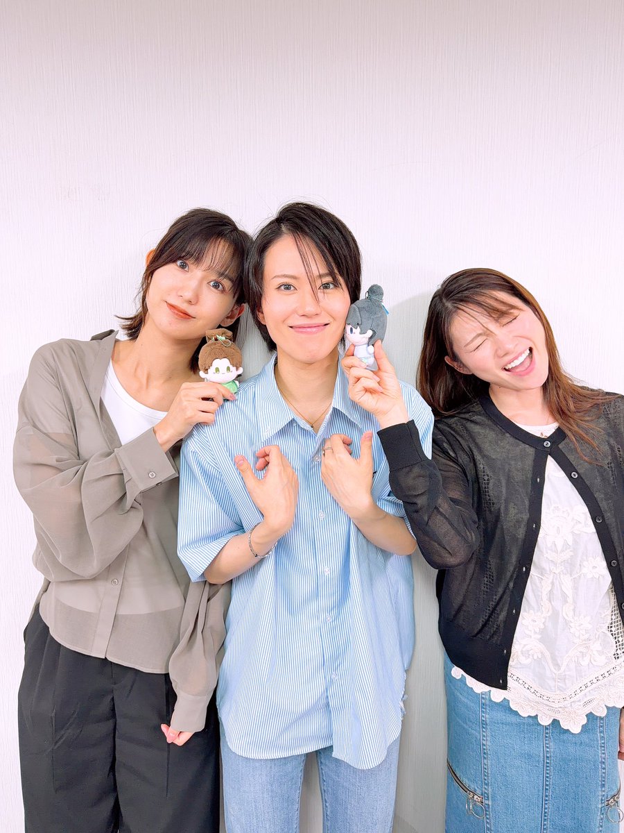 hiryu_tsukasa's tweet photo. ミュージカル「夢微之」
今日はずっと楽しみにしていた、天寿光希さんと、綺城ひか理さんとの歌稽古でした‼️お二人と男役として歌わせて頂ける…エモすぎて。幸せ&amp;耳福すぎました👂早く皆様にもお届けしたい。

一次先行でご当選された皆様、ご入金は本日いっぱいが〆切でございます🎫お忘れなく❣️ https://t.co/SUVw7jVS7U