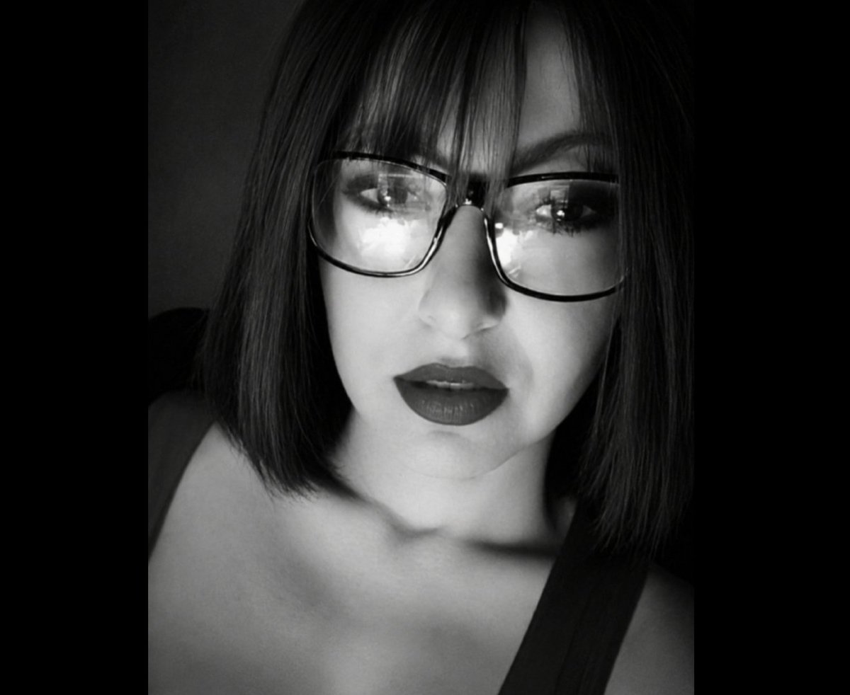 stallitsaleme's tweet photo. B&amp;W ❤️ https://t.co/pskT3baSDY