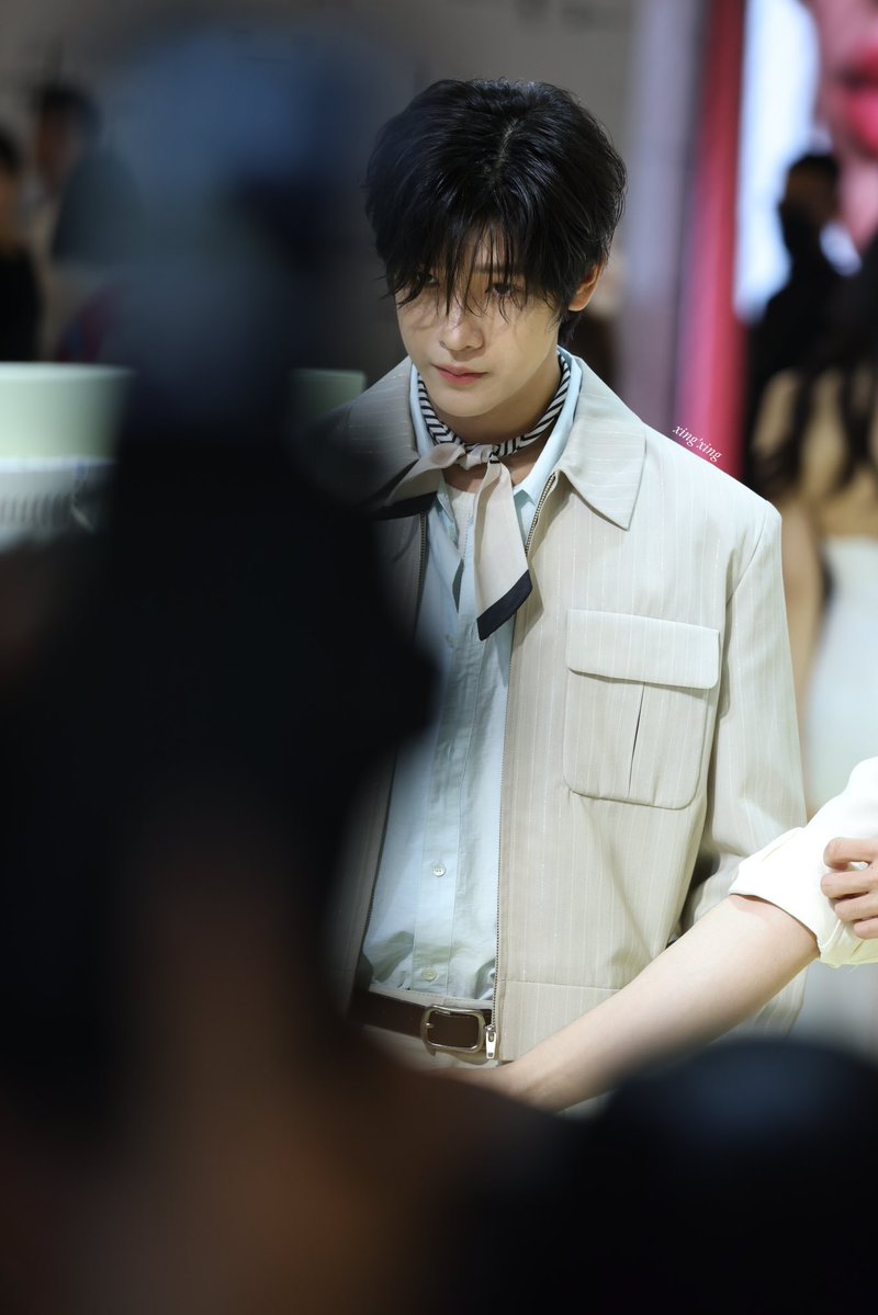 xxxingjm's tweet photo. 😍😍

@jimmy_jimmoi 
 #jimmy_jimmoi

#PradaBeauty
#PradaBeautyTH 
#PradaMarketTH https://t.co/rNg7vdqOyn
