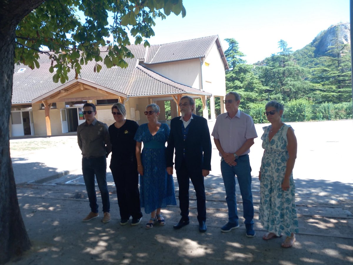 Image de Préfète de l'Isère - #Territoire 🤝 | Au plus près des projets des communes et des territoires

Richard-Daniel Boisson, s