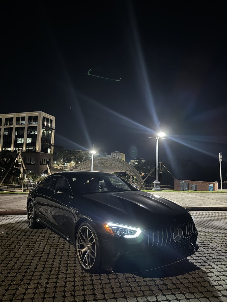 emryglX's tweet photo. new whip! https://t.co/F2V85kqyAQ