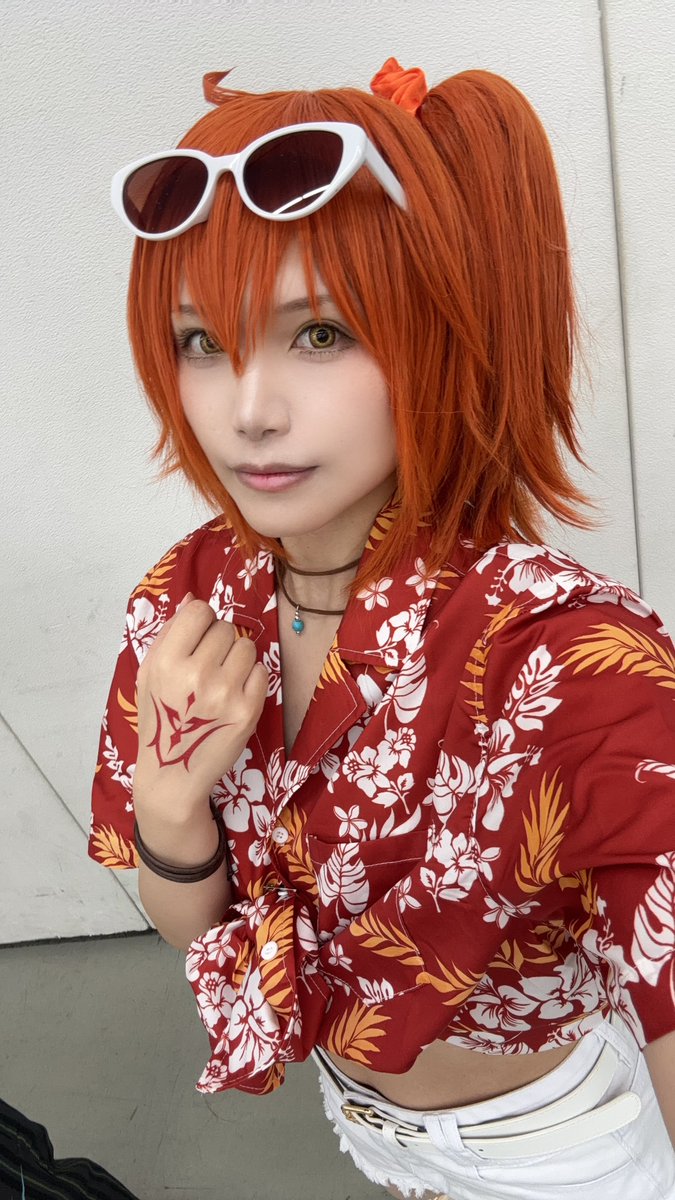 yumuri08's tweet photo. 昨日久々に広コミ行って楽しかったなぁとしみじみ思いました
ペンゾーさんいつもさんきゅー！
サーヴァントで戦うのではなく自分で殴ってきそうなぐだ子でした👊 https://t.co/q5bmpG3NYL