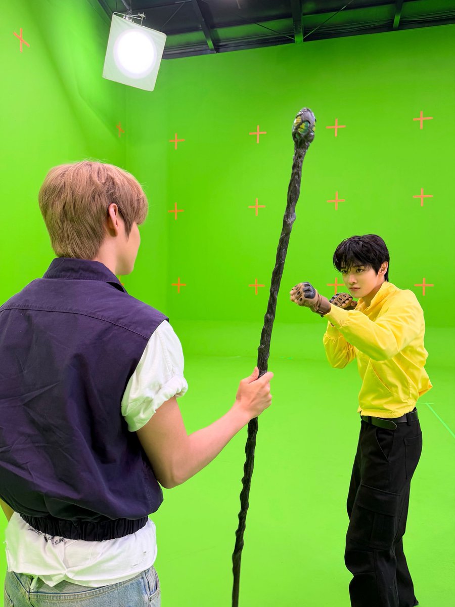 jsc_pics's tweet photo. 260810 riize japan x update with #sungchan https://t.co/omTDdBTGjB
