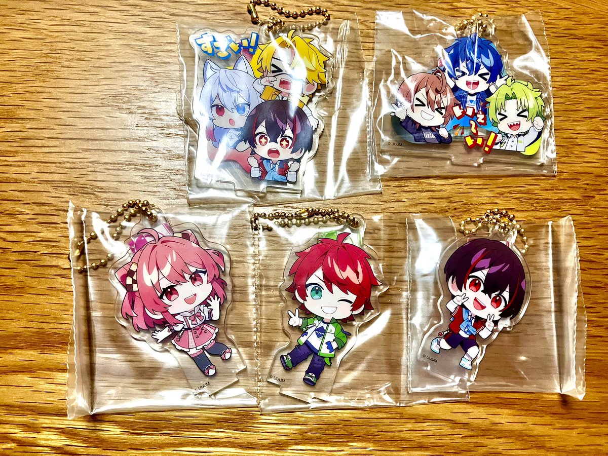 floated_jelly's tweet photo. 結果！
グミもコンプしたし被りもなかったし嬉しい！
アクスタコンプするか迷う… https://t.co/6kyRZ5eTPl