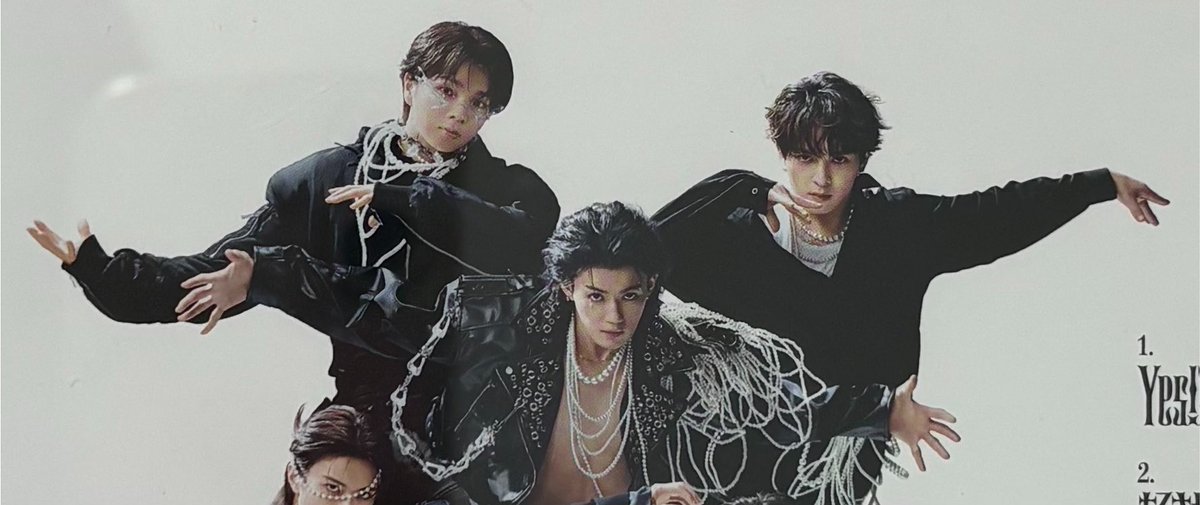 s2altyxx's tweet photo. 塩レM!LK盤の裏側でシンメになってて激アツ
 #塩﨑太智 #吉田仁人 #EBiDAN  #YES東京 https://t.co/jGwmTHVvlz