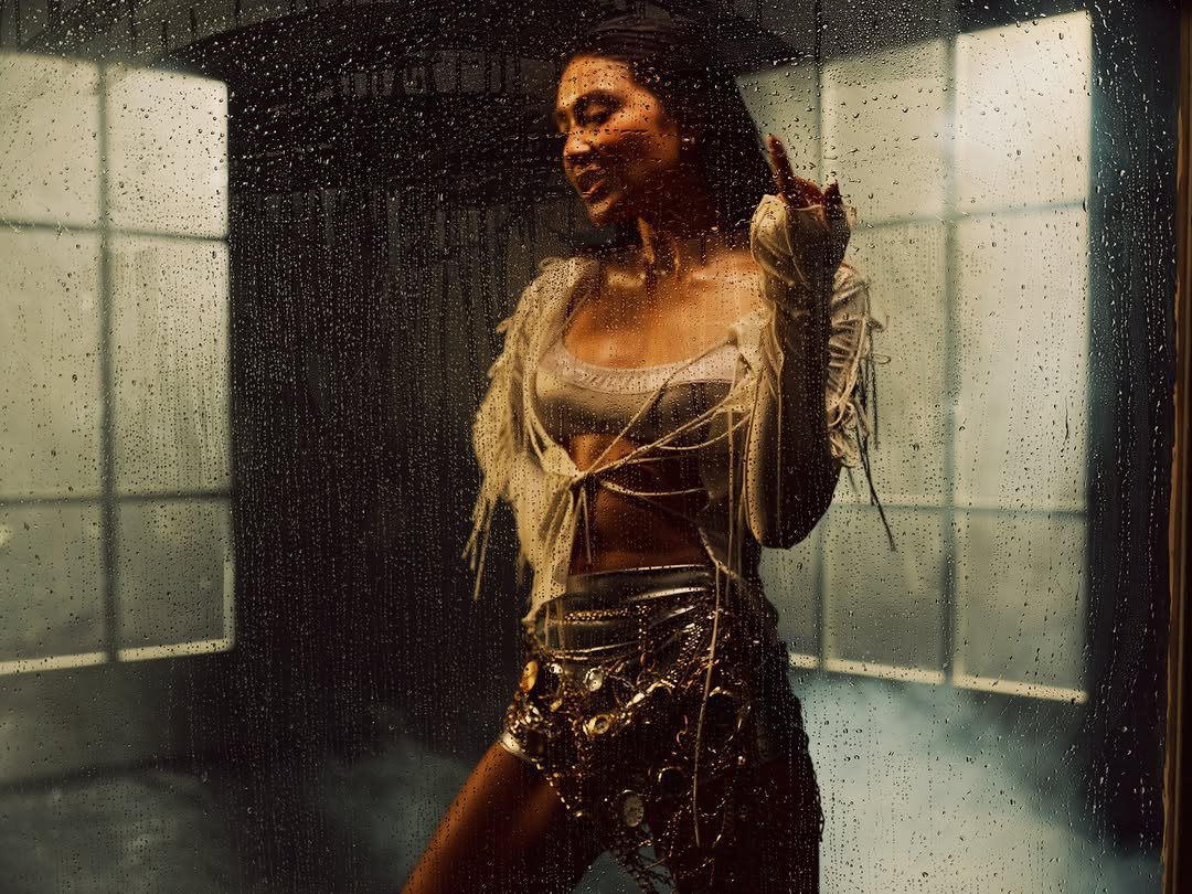 pointbreak2014's tweet photo. Nadine Lustre's PERSONAL Music Video comes out on 8.14

Listen to this track here before the official video drops ⬇️

https://t.co/V8uKqzMx6v https://t.co/vlOmWhcQl2
