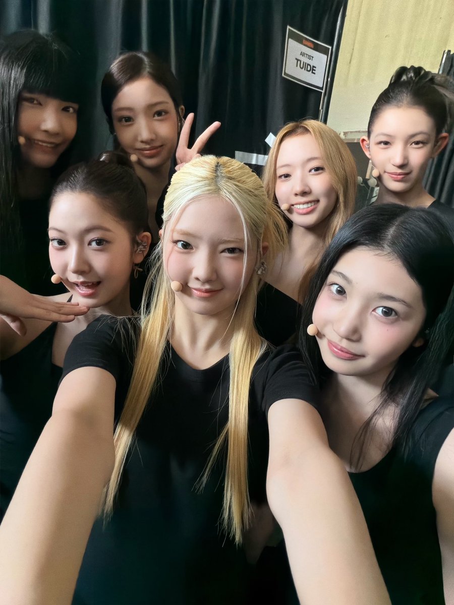 _lovis52's tweet photo. 260810 튜이드 공식 인스타 #지아

📸 EXCLUSIVE PREVIEW [PLAYGROUND] behind the scenes

#TUIDE #튜이드 #JIA https://t.co/8VNfzbz2VO