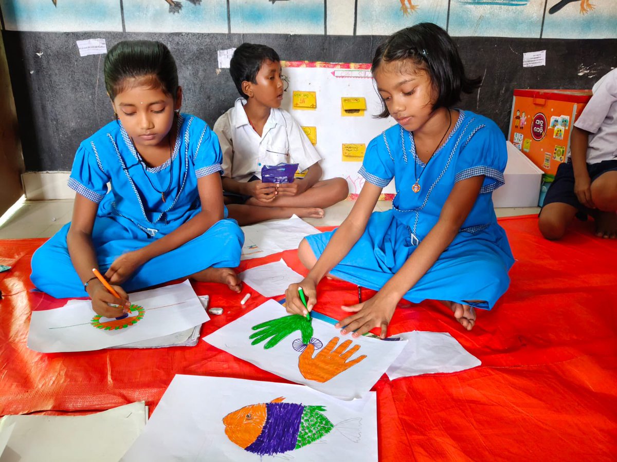 SMEOdisha's tweet photo. Students across Odisha are participating enthusiastically in "Har Ghar Tiranga" activities. Today, painting competitions are being held in schools, giving students a creative way to express their love for the nation, unity and patriotism.

Some glimpses from the celebrations across Odisha!

#HarGharTiranga2026 #Patriotism