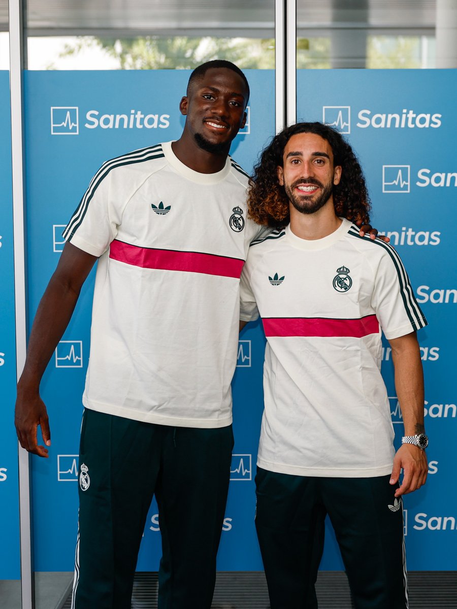 realmadrid's tweet photo. 😄 @Cucurella3
😄 @IbrahimaKonate_
📍 Hospital Blua @Sanitas Valdebebas https://t.co/dVa31ZdkoI
