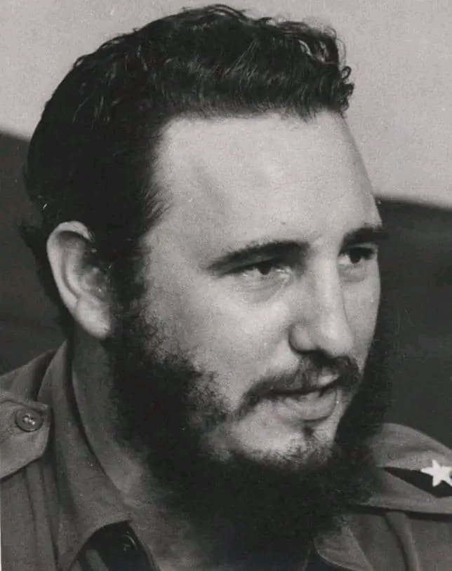 Pedro_ACM's tweet photo. #100AñosConFidel |

"Cuando digo que nuestra revolución es fuerte, (...) no expresamos una fortaleza agresiva contra nadie. Para agredir a otros pueblos no seríamos fuertes, porque nuestra fuerza está en la justicia de nuestra causa". https://t.co/bf3ZumNloj