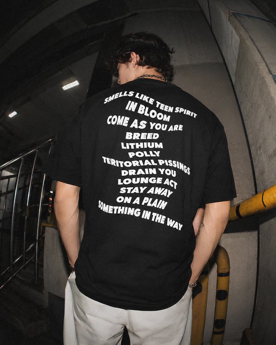 maxfashionindia's tweet photo. Today's agenda: Wearing your playlist โ
โ
Shop now at 530+ Max stores near you and online at https://t.co/0TBpSKvKIr. โ
#MaxFashion #MaxURBN #PrintedShirt #PinkFloyd #Nirvana https://t.co/1FnA27A7aX