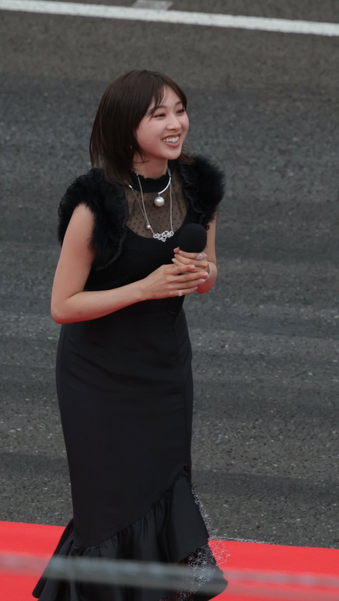 miura_svr's tweet photo. 国家独唱を3回もされた方って他に思い当たらないのですが…
またプライベートやレースのお仕事で、サーキットにお越しください。 https://t.co/P5fVZQYssp