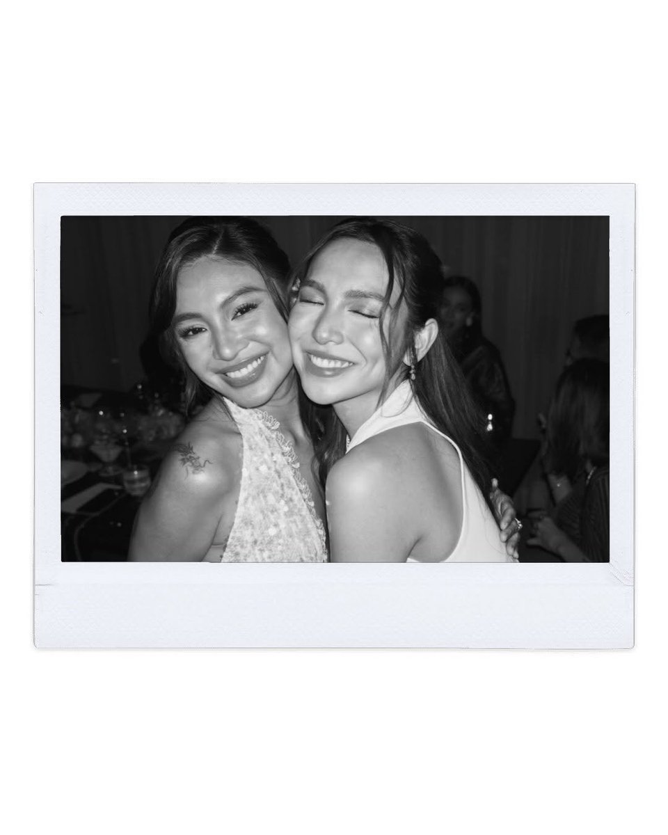 NaddictsOfc's tweet photo. aivee*
@theaiveeclinic
#NadineLustre

📷 nadine's IG update https://t.co/1d5xWBuuOr