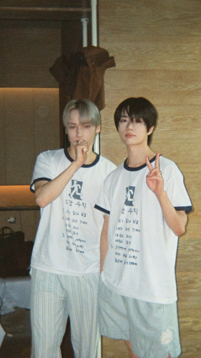 ningkaifolder's tweet photo. cuties 🪥 https://t.co/weXygEf6Qt