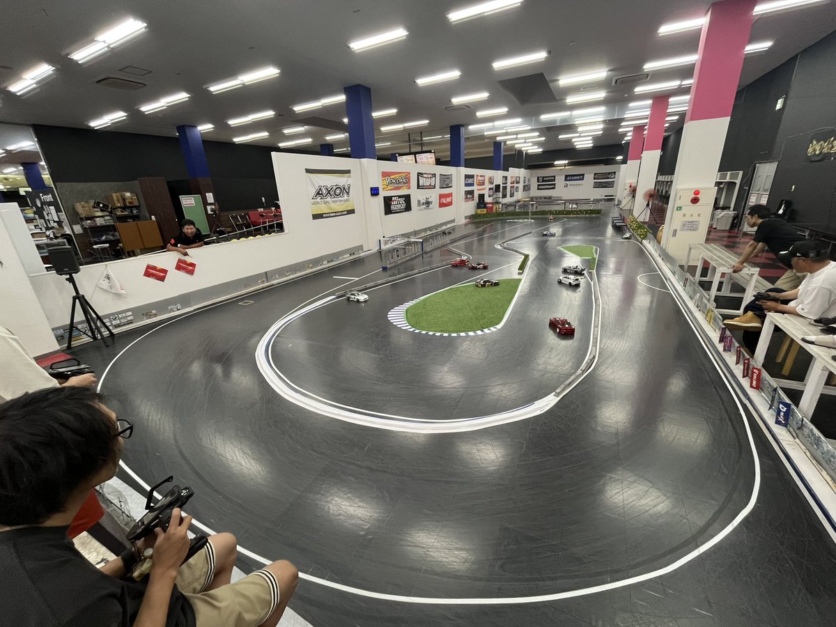 joyusrccircuit's tweet photo. レイアウト完成しました！
皆様お手伝いありがとうございました！

https://t.co/6XzH9KXXno https://t.co/qEQUKWhOQl