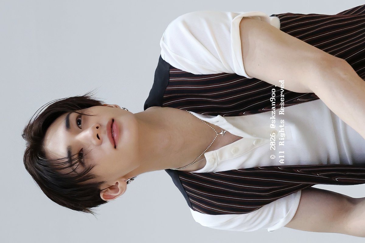 skzan9oo's tweet photo. 260808 음악중심 미니팬미팅

#현진 #HYUNJIN #스트레이키즈 #STRAYKIDS https://t.co/WXrel5QkTS