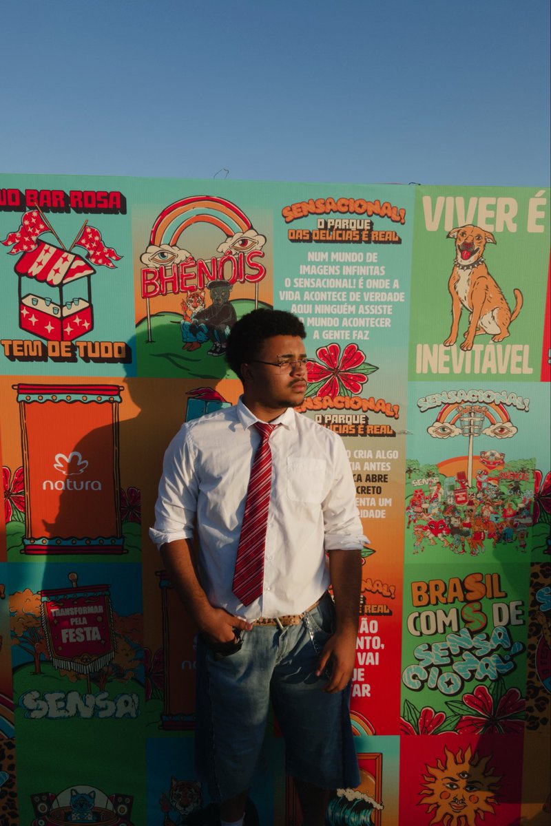essetextoemeu's tweet photo. @festivalsensa vcs foram lindos, foi perfeito! https://t.co/OFOJRaSGcw