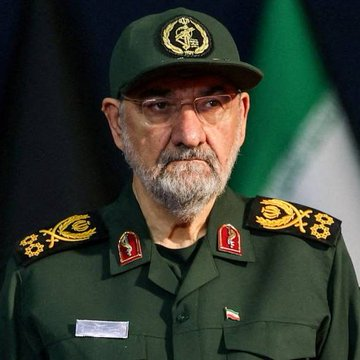 CoinMarginalX's tweet photo. 🚨 JUST IN: Iran warns its missiles can now switch targets mid-flight — leaving enemy defenses guessing 🇮🇷

A new layer of unpredictability in an already tense region . https://t.co/NGEVWeXSKr