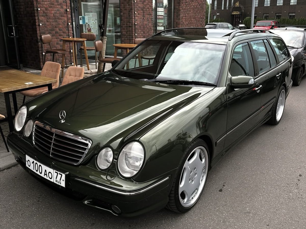 FlawlessSpec's tweet photo. Mercedes-Benz E55 AMG Wagon https://t.co/FG6PmyD88r