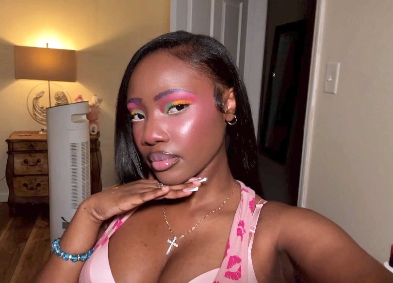 JerickaLaFaye's tweet photo. FACE FILES📁 | Nicki Minaj Roman Reloaded🎨| makeup &amp; face chart by me💕 https://t.co/e9cFkDGrFS