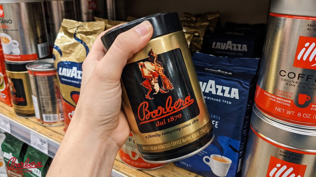 Barbera_1870's tweet photo. Being generic in today's #coffee market is the biggest risk. 🎯☕️

Great insights by @PerfectDailyG on why mid-sized brands must define their niche. We balance 156 years of Neapolitan roasting tradition with a global franchise model, proving that true heritage combined with agility is the ultimate formula for long-term survival. 🌍🇮🇹
#GoodMorning #SpecialtyCoffee