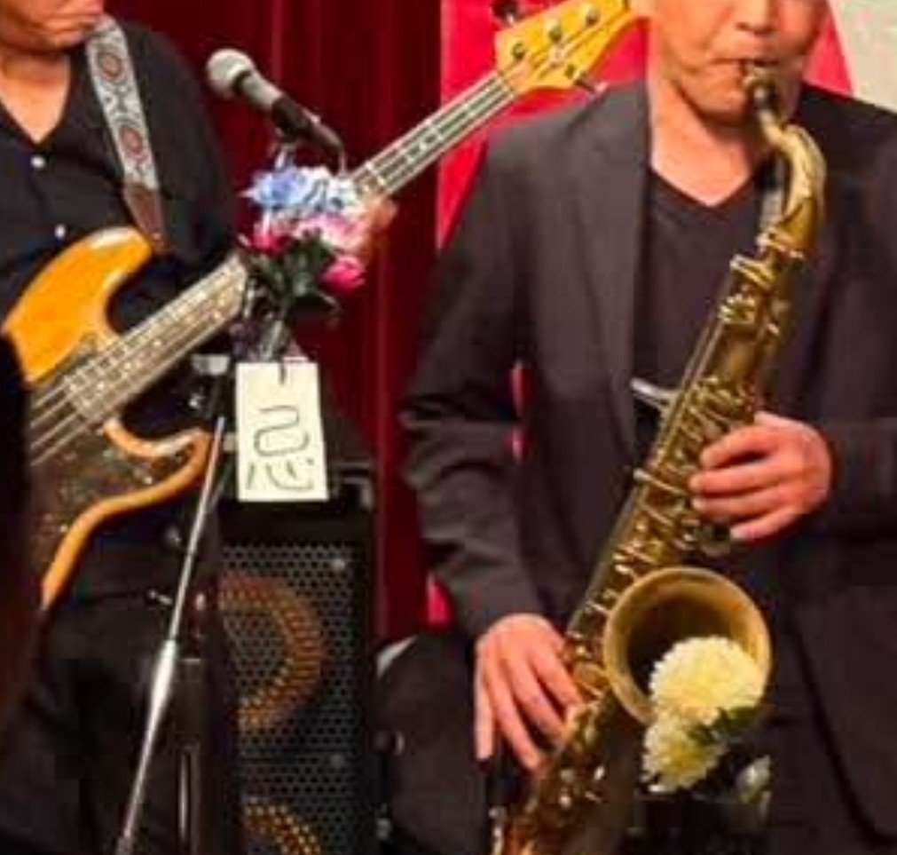 DodokoBP's tweet photo. ゆうべ広島Jive、ご来場の皆さまありがとうございました！！

写真はリストカット芸などする美しいわたし https://t.co/gx85uPcPjL