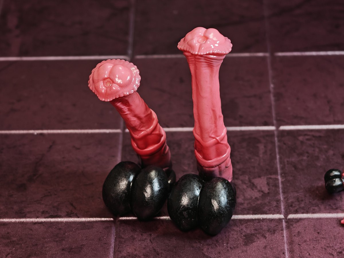 warderwilaiu's tweet photo. Animal penis displays
動物の陰茎の展示 https://t.co/JSD4tGcOfi