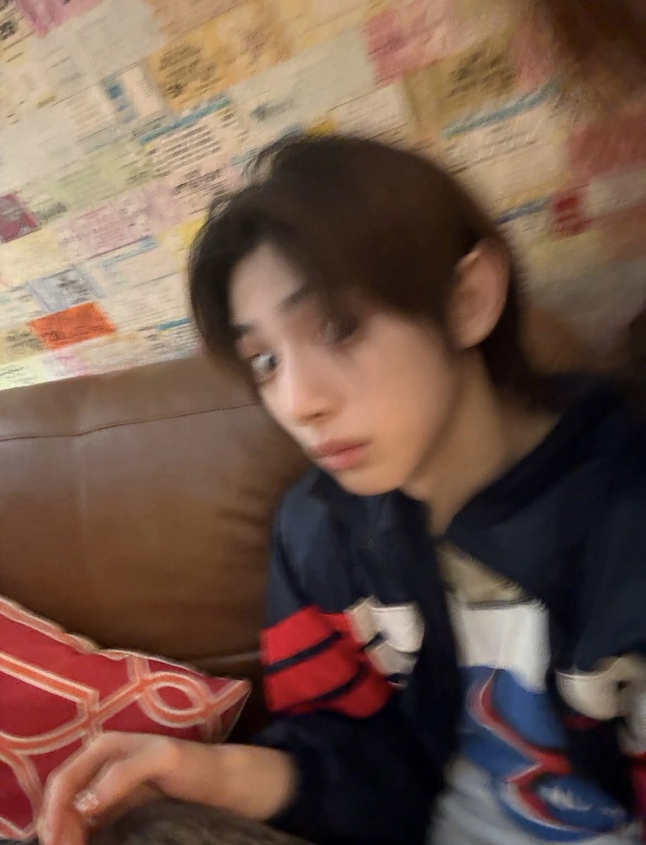 naell109's tweet photo. "tdi ak liat tikus😨"                     "HAH..😰" https://t.co/Z1gxGfn1fR