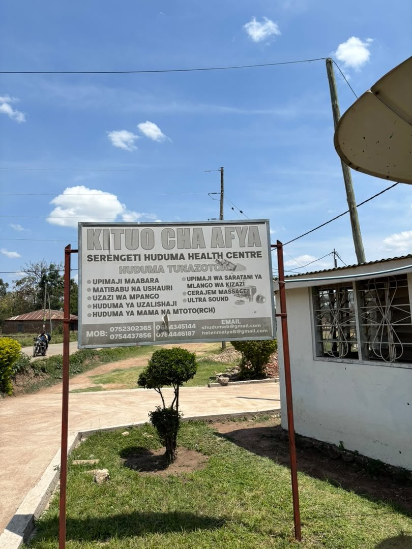 Ubuntu_Afyalink's tweet photo. At Serengeti Huduma Health Centre in Mugumu, Mara, reliable power matters.

Our #AfyaSolar system helps the facility use energy more efficiently, reduce reliance on backup fuel, and keep essential services running when grid power is unreliable
#EnergyEfficiency #ClimateResilience https://t.co/PuR5bZ2Ijp