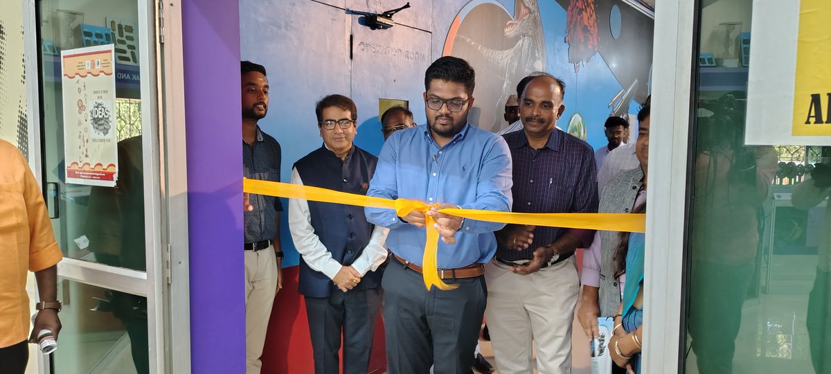 dscnellai's tweet photo. Day 1 at "The Fourth State – Plasma" Exhibition

Inaugurated today by Tirunelveli District Collector Thiru. Anand Mohan, IAS. Hundreds of students explored interactive models with scientists from IPR! ✨
🗓️ August 10 – 14, 2026

 @dscnellai, a unit of @ncsmgoi, @MinOfCultureGoI https://t.co/CCLY7CsiLa