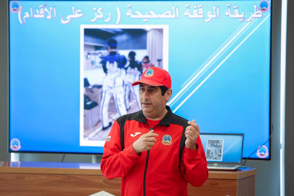 osaomani's tweet photo. ��| جانب من المحاضرة الفنية لناشئي المنتخب الوطني للرماية، ضمن برنامج المعسكر الإعدادي، بهدف تعزيز الجوانب الفنية والمعرفية لدى الرماة. https://t.co/6W0uD9NOaM