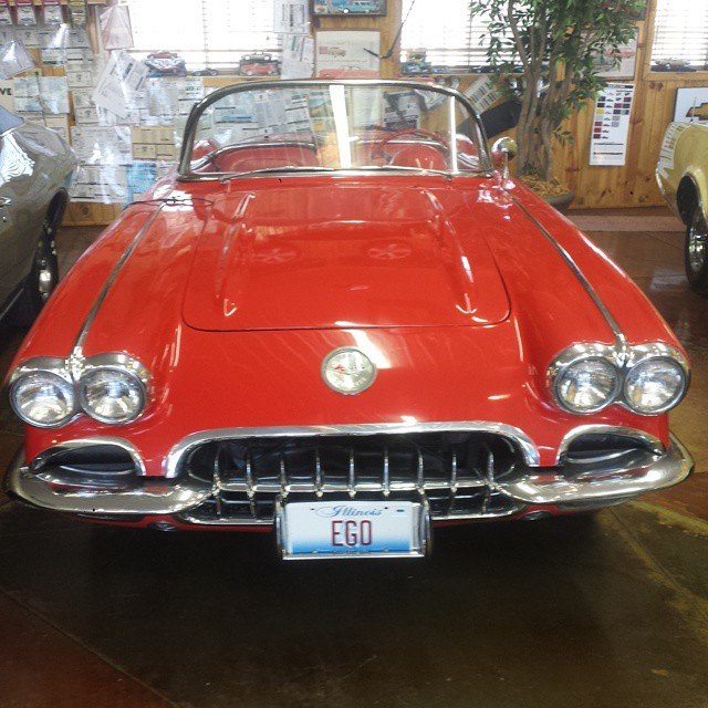 jackgIeason's tweet photo. #ego never helps in trading. But its good to be confident. #corvette #classiccar https://t.co/UNX6GbqOdG