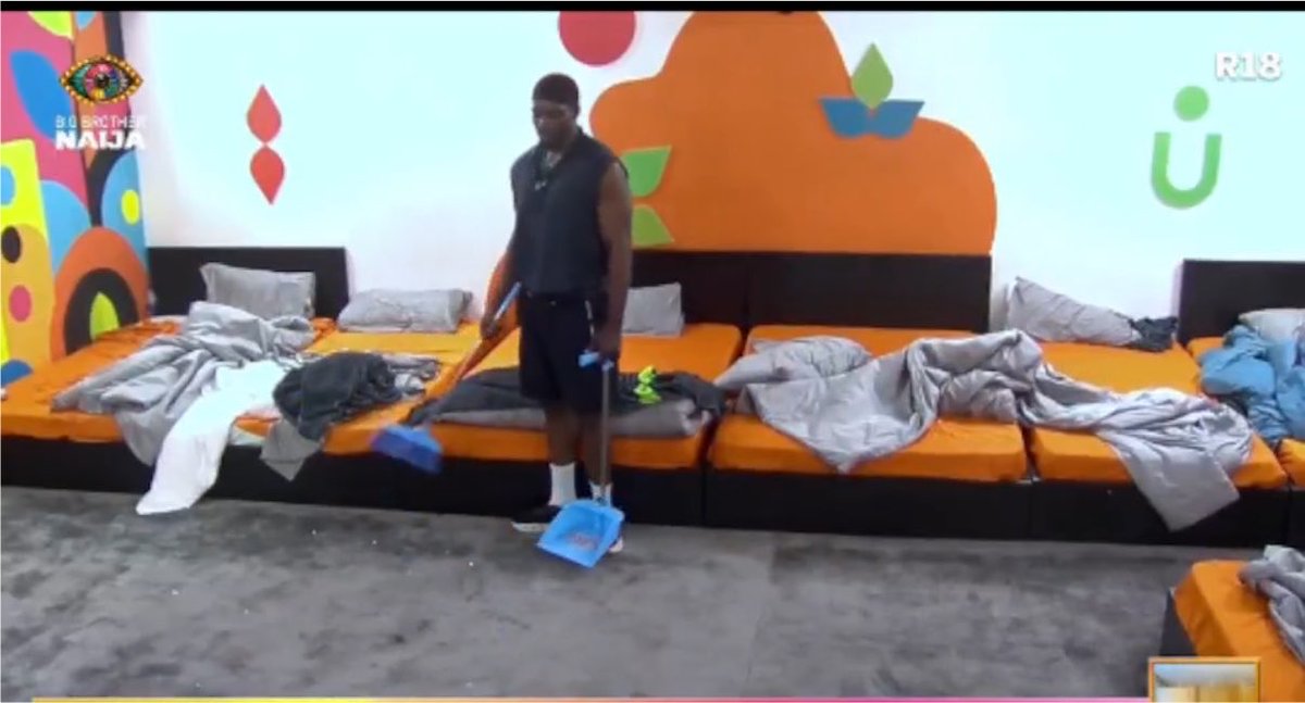 OppongRenelle's tweet photo. YUSUF making sure the Orange Room looks clean, and he’s the ONLY one who made his bed. 🤦‍♀️ 

#Bbnaija https://t.co/guzQeSgJv4