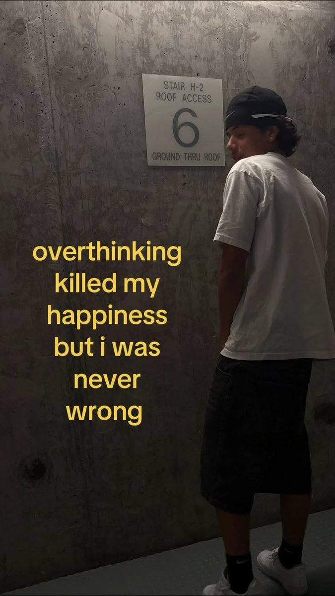 Broken_Dreamszz's tweet photo. https://t.co/59CrAkn6nl