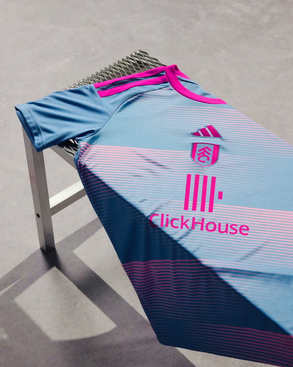 MaroonBase's tweet photo. FULHAM THIRD KIT! https://t.co/OsLRJwducY