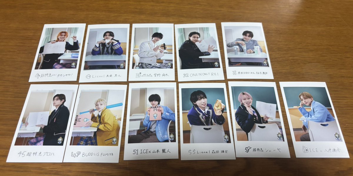 shira_44's tweet photo. EBIDAN THE LIVE 2026 15th Anniversary
エビライ ミニフォト 隣の席セット

【譲】画像のもの

【求】佐野勇斗 関連>定価買取
生写真(過去あり)、トレカ、その他グッズ等、未所持のものなんでも検討します。

複数枚優先
郵送での交換希望です。
検索からでもお気軽にお声掛けください🙇🏻‍♀️ https://t.co/kH3b9aSRYG