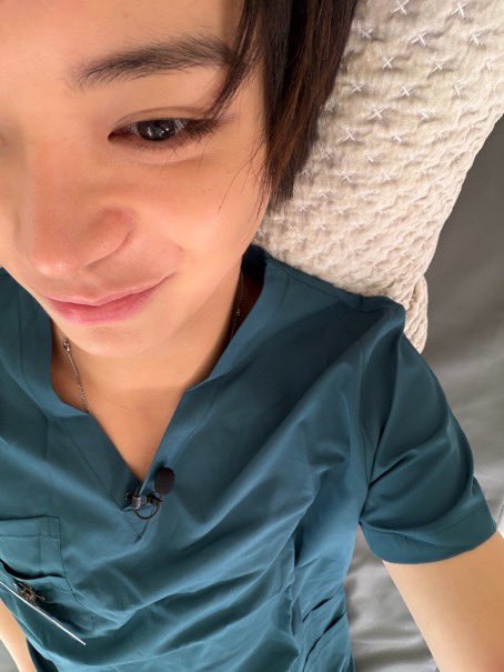 arshaville's tweet photo. manifesting 4shoboshow besok yang pake baju ini🧘🏻‍♀️ https://t.co/dzcKK3z4KJ
