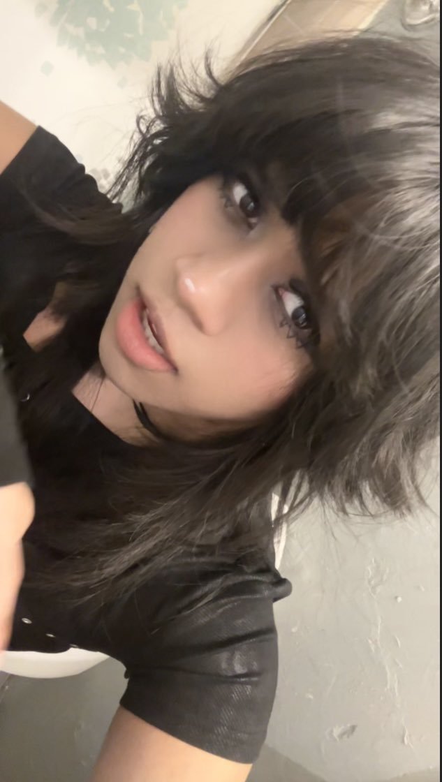 Kiraifemmy's tweet photo. Where you cum first on my face or my bussy ? 😛🍑
#femboy #nsfwtwtًً #buyingrn #sellingvideos #CHUDAİ #gay #thighs #horny #ts #dl https://t.co/4XE7Djyz91