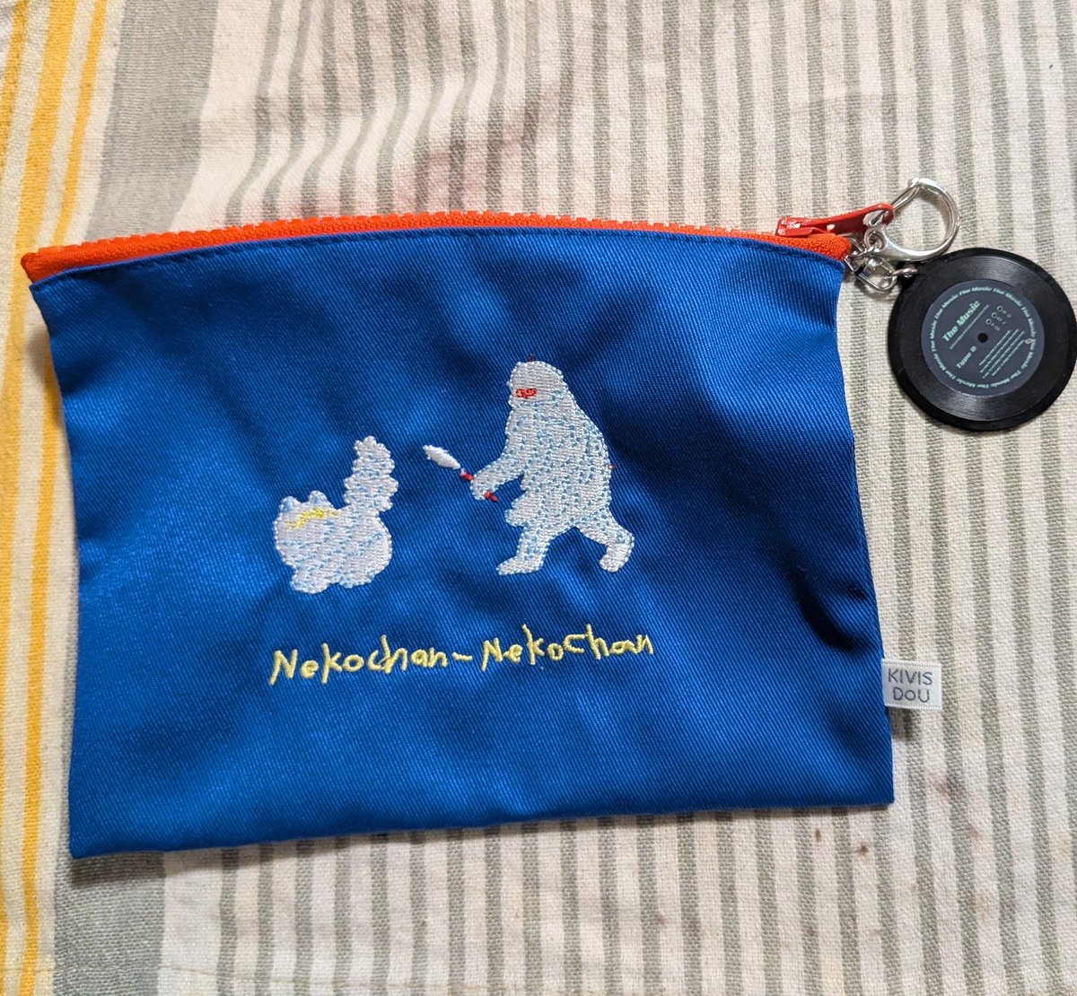 blasr69's tweet photo. 土曜のガタカに持っていったはずのお薬ポーチを落としたの本当にキツすぎて笑えない、死活問題…どなたかこのポーチ見てませんか…荷物に混ざってませんか… https://t.co/I0n30cVzLh
