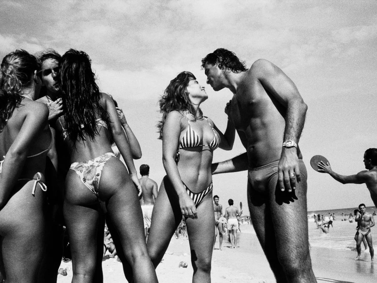 Atlantic_Sprt's tweet photo. Fotografia de Christopher Pillitz no Rio de Janeiro (1995) | 🇧🇷 https://t.co/5EUEsPe4d8
