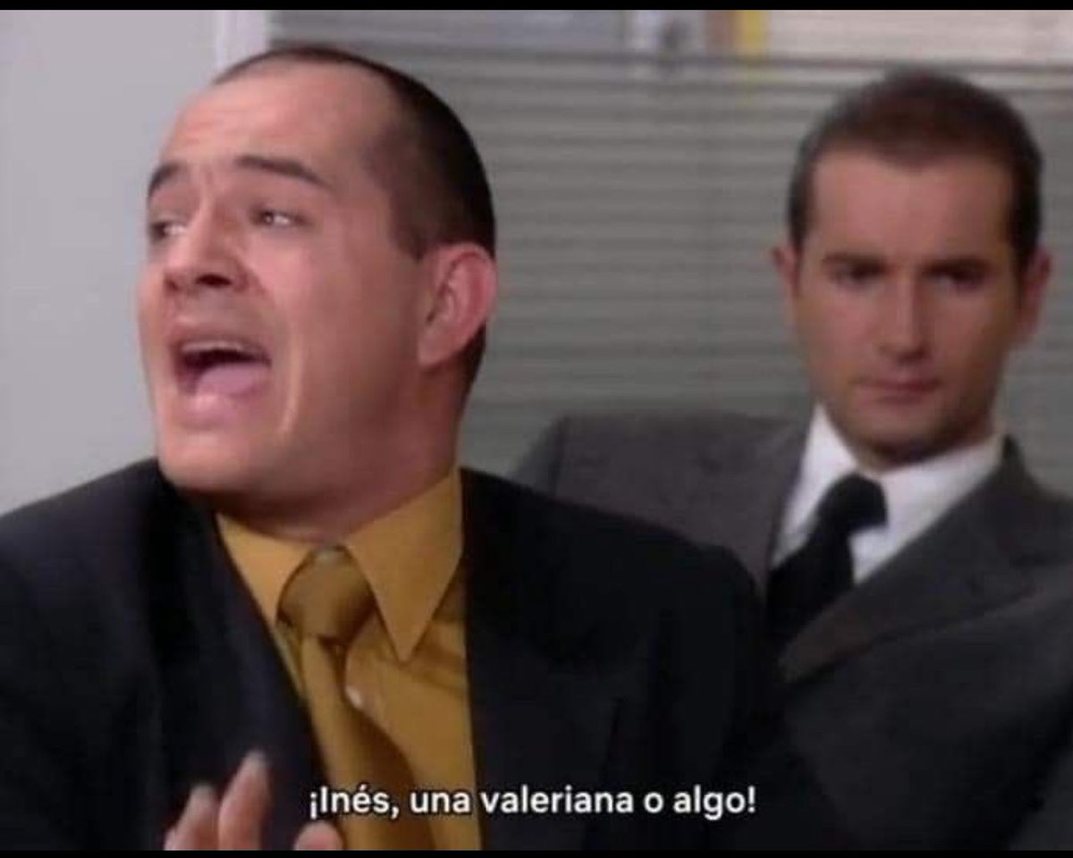 Pantojajuann's tweet photo. Fue tan fuerte que todavía siento el mareo  #temblor https://t.co/kMroQjjg4L