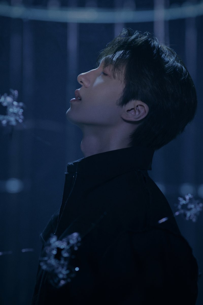SF9official's tweet photo. SF9 2nd Album 【TENACITY】
TENACITY🪽 #찬희

➠RELEASE 2026.08.26 6PM (KST)

#SF9 #에스에프나인 #TENACITY #CHANI https://t.co/Ju1XM7MHuW
