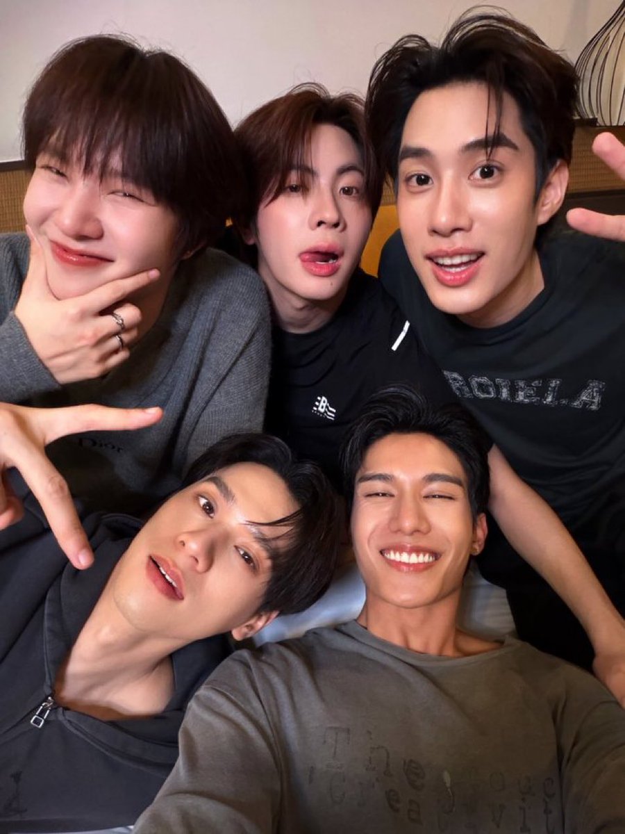 cilawon's tweet photo. happy anniv setaun khemjira gang!🥹🫰🏽

1 YEAR OF KHEMJIRA 
#หนึ่งปีเขมจิราต้องรอด https://t.co/UqEp3X0MX2