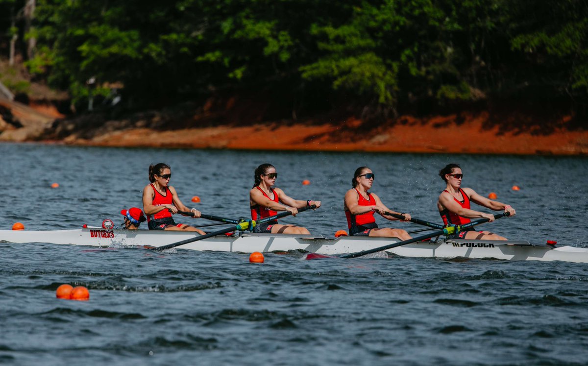 RUAthletics's tweet photo. 🚣♀️ @RutgersWRowing #yeaRinReview
🚣♀️ Varsity 4 finished 4th at NCAAs
🚣♀️ 3V8 won 🥇 at Big Ten Championships
🚣♀️ 3 named CRCA All-Americans
🚣♀️ Placed 11th at NCAA Championships https://t.co/UixDAQn26F