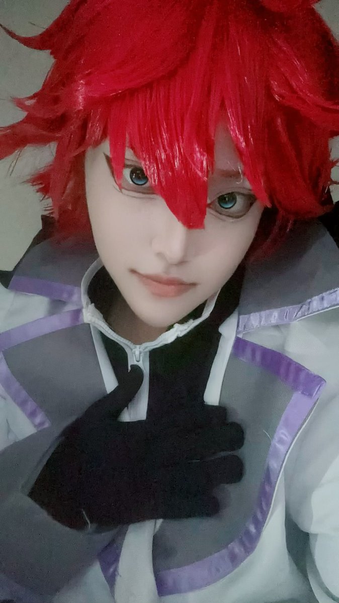 AKu__0610's tweet photo. 繋🏷️です🙌

関西 / 重加工/

男装メインです😎😎
リゼロ、文スト、🌈🕒、ﾁｪﾝｿしてます😼
全反応気になった方巡回します！🤩🤩
まだ出してないけど🍑👹やWBもやりますやらせてください🤩🤩🤩

#コスプレイヤーさんと繋がりたい
#にじさんじレイヤーと繋がりたい 
#相互の相互さんと繋がりたい https://t.co/2F5QKlfqcy